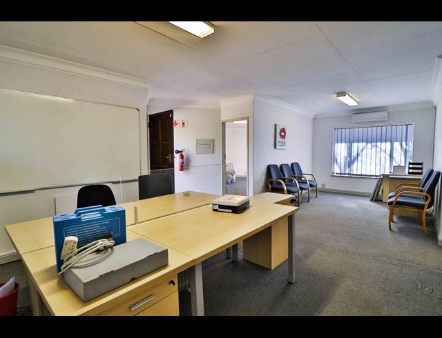 2 BEDROOM HOUSE SOLD IN PRETORIUSPARK